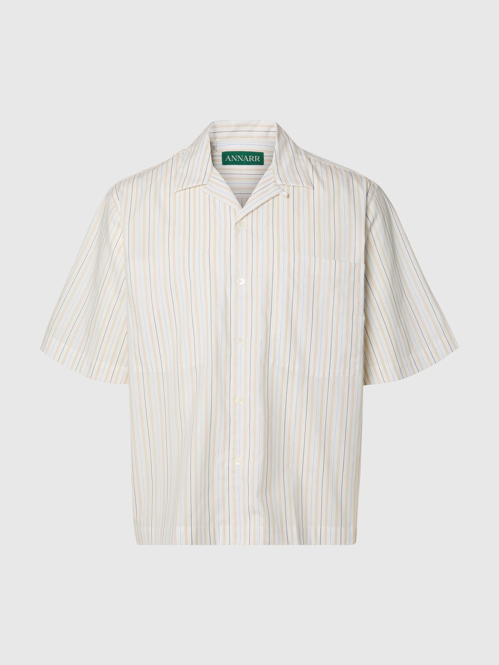 BOXY FIT SHORT SLEEVED SHIRT