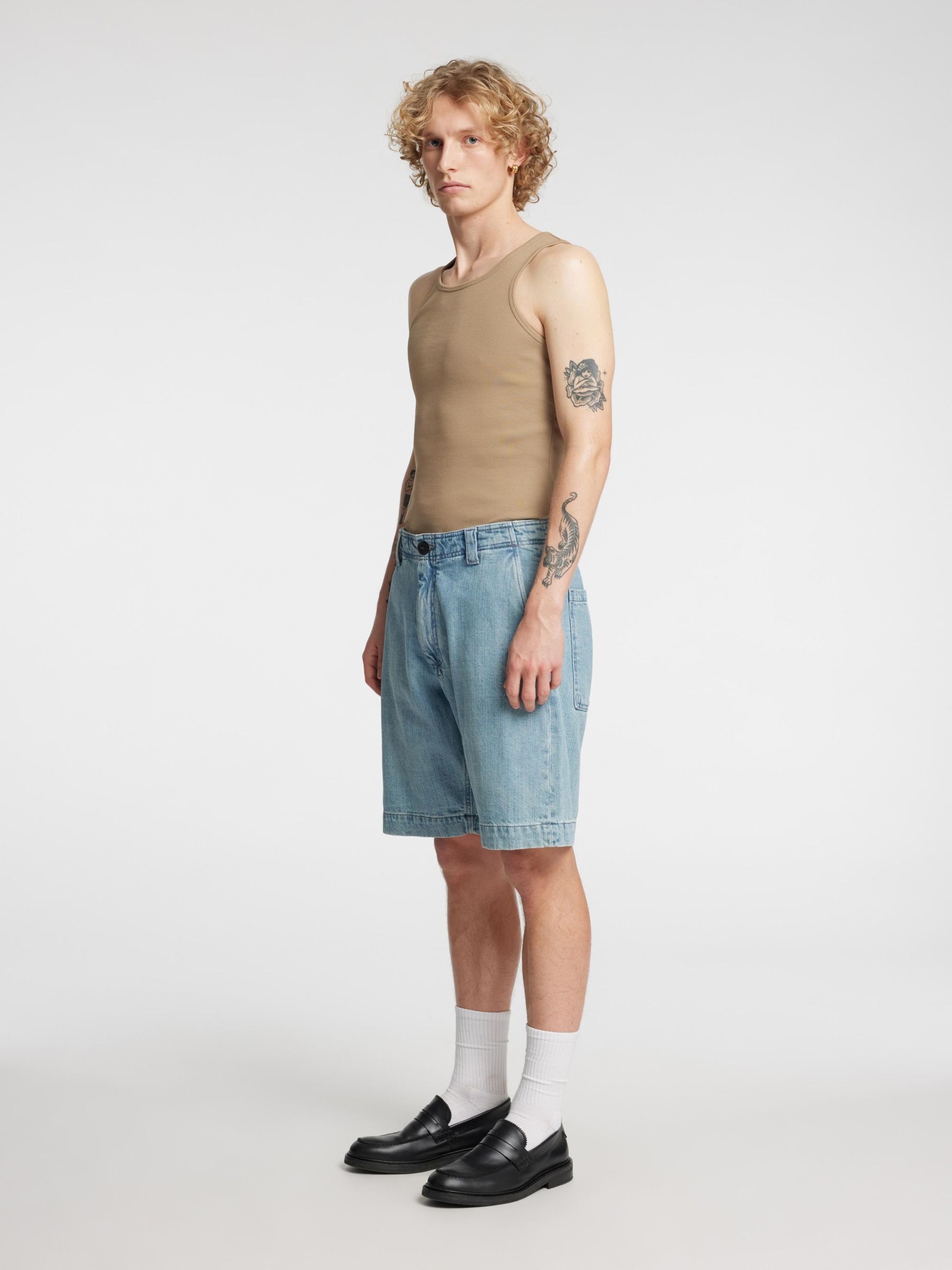 REGULAR FIT TANK TOP