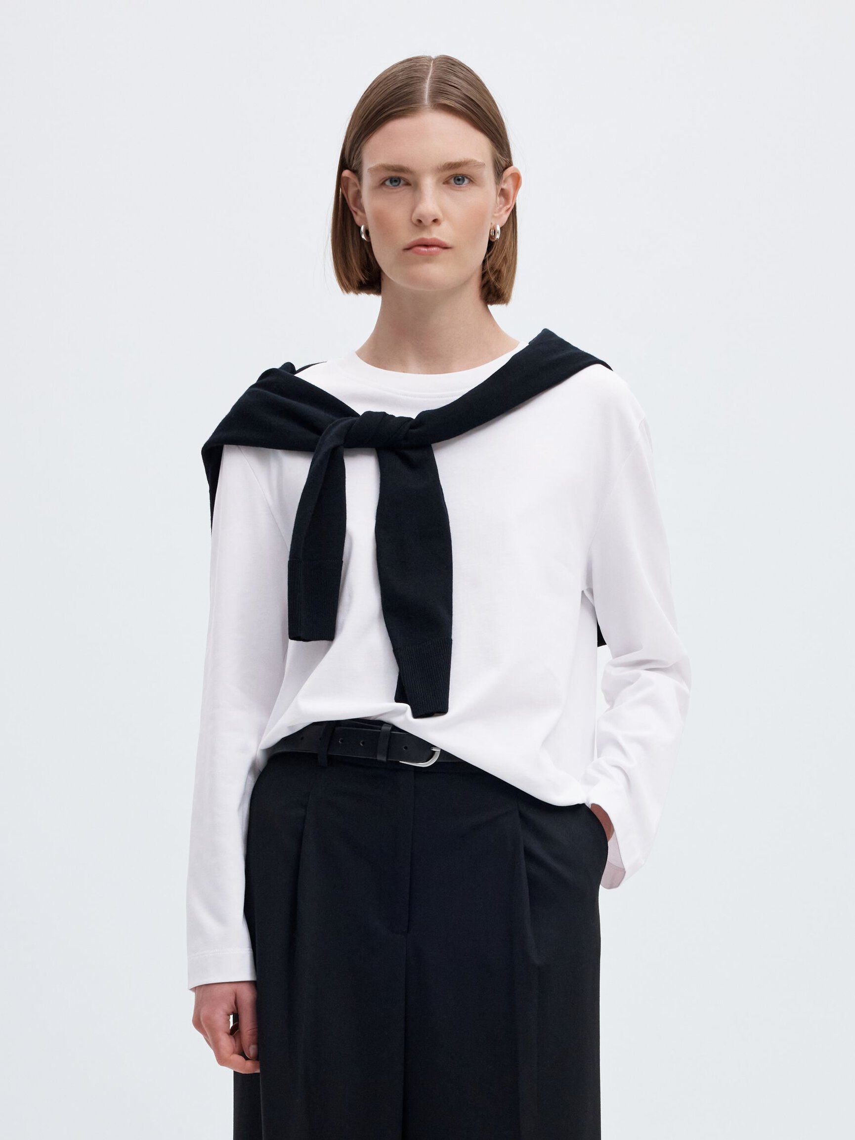 LANGÄRMELIGES BOXY T-SHIRT