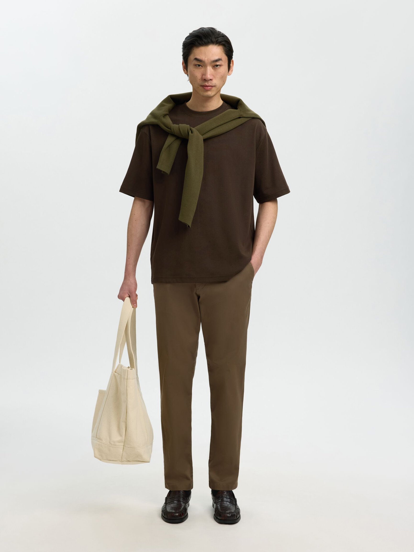 LOOSE FIT T-SHIRT