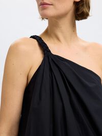 FLETTET ONE-SHOULDER-KJOLE, Black, highres