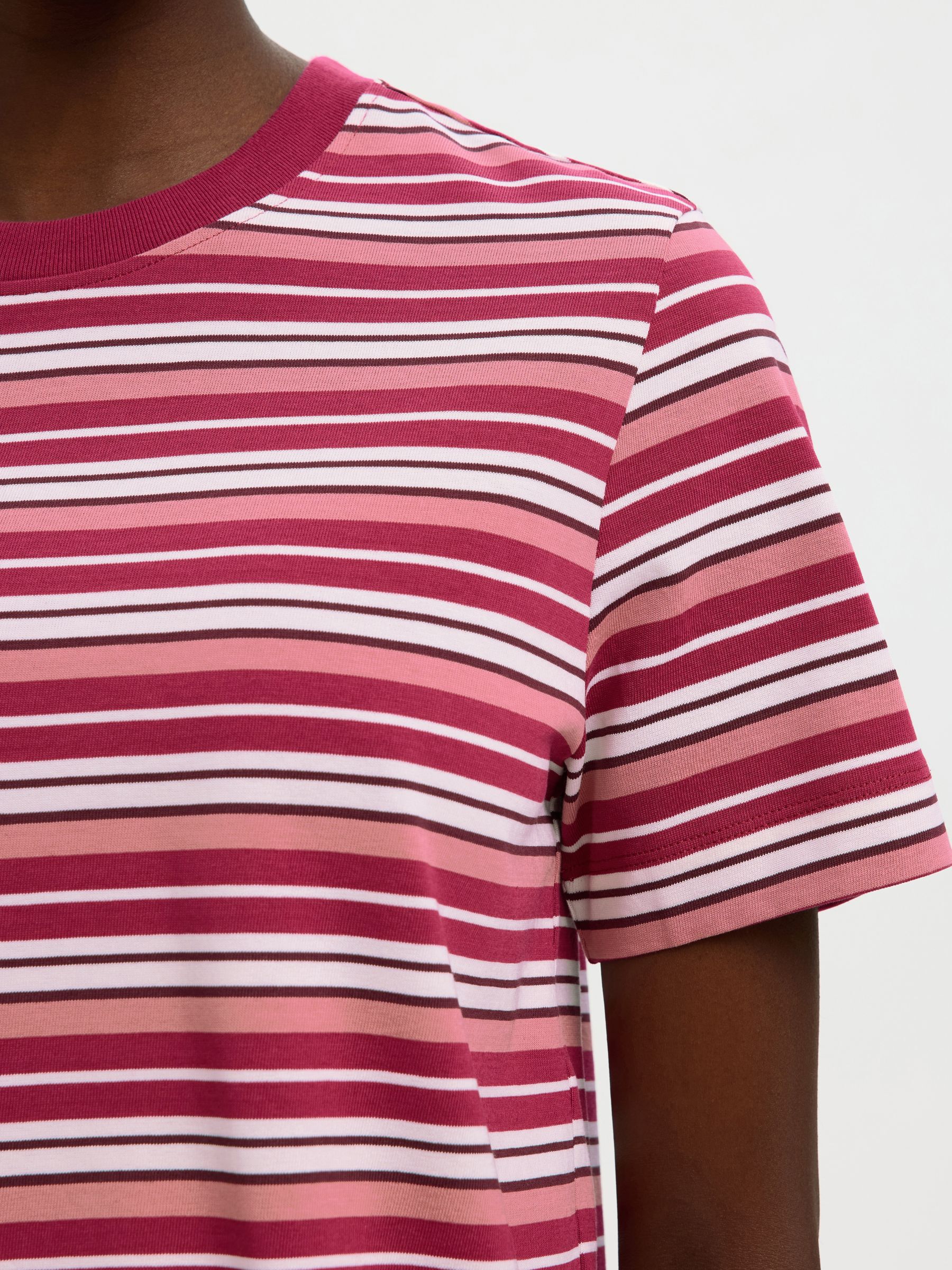 STRIPED BOXY FIT T-SHIRT