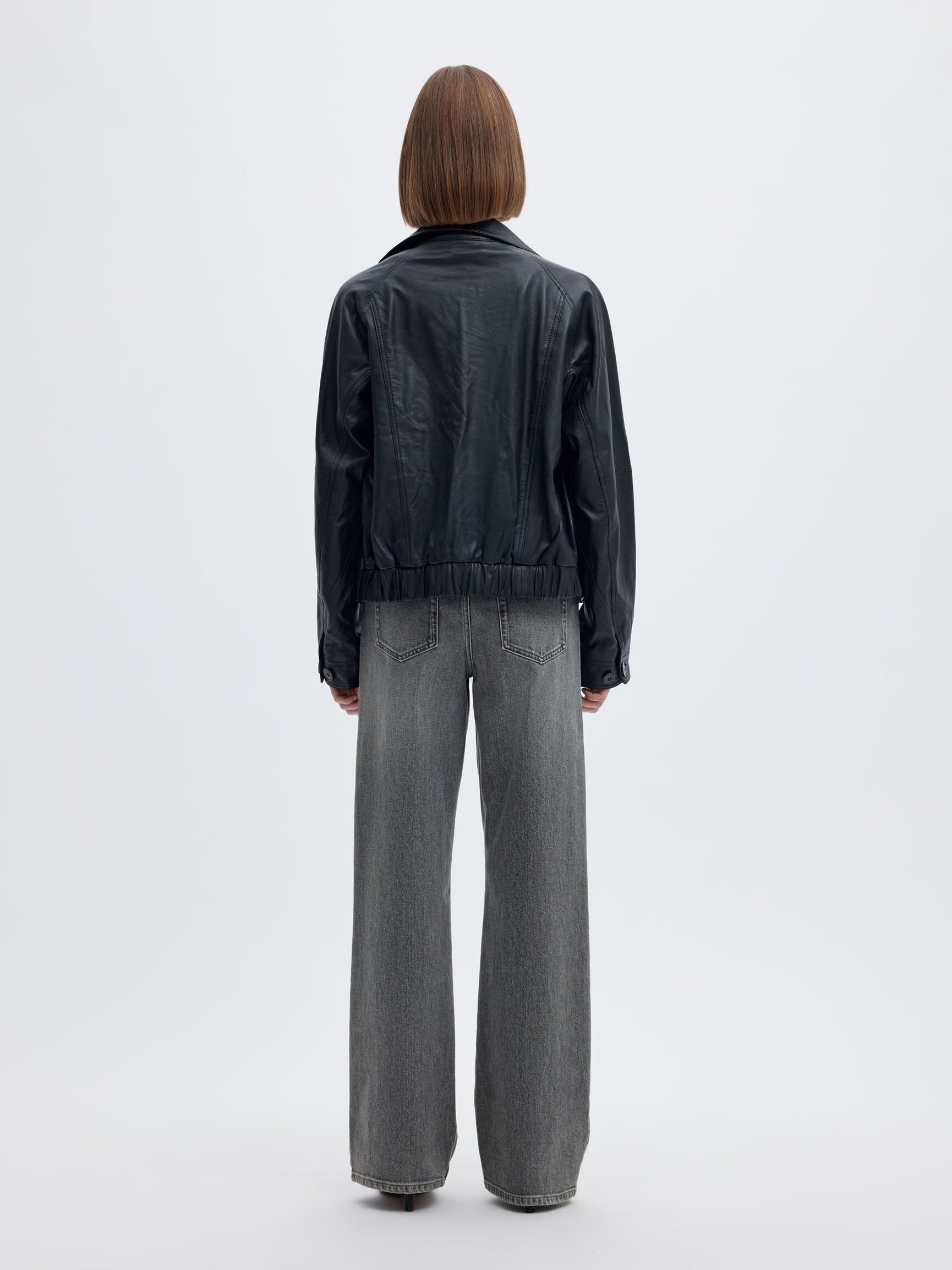 HIGH WAISTED WIDE LEG JEANS