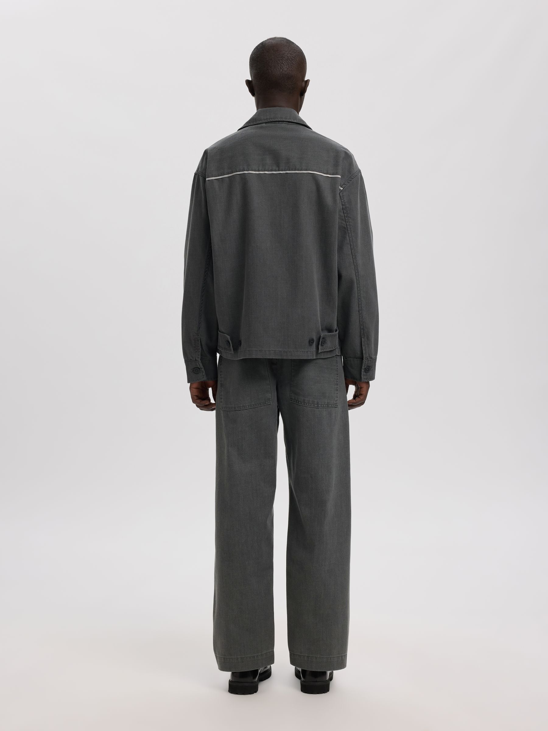 SELVEDGE DENIM LOOSE-FIT JEANS