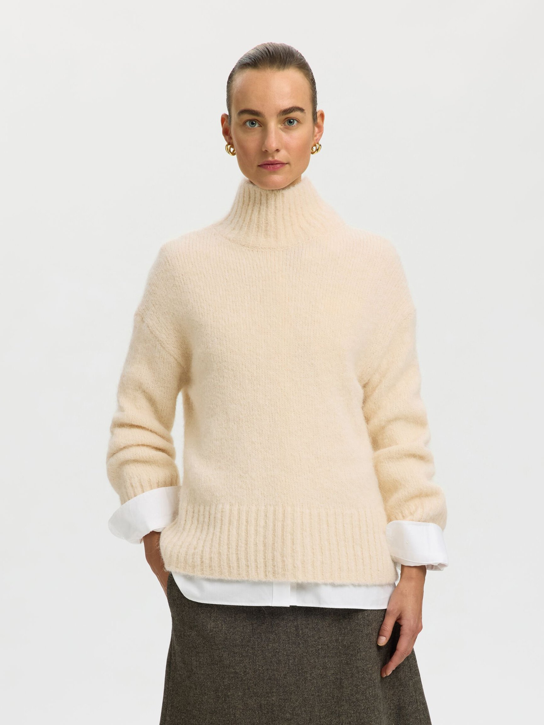 WOOL BLEND HIGH-NECK JUMPER
