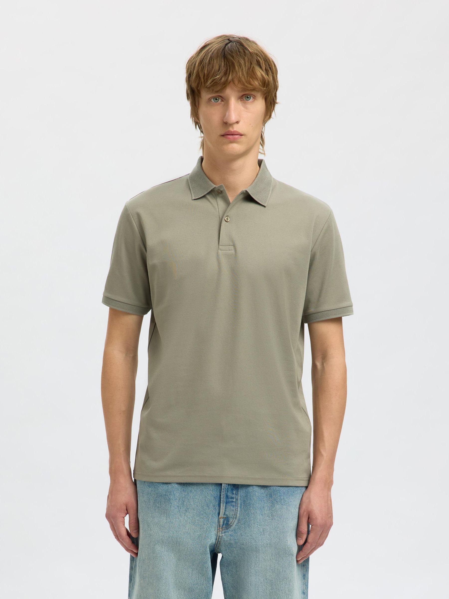 SHORT SLEEVED POLO SHIRT
