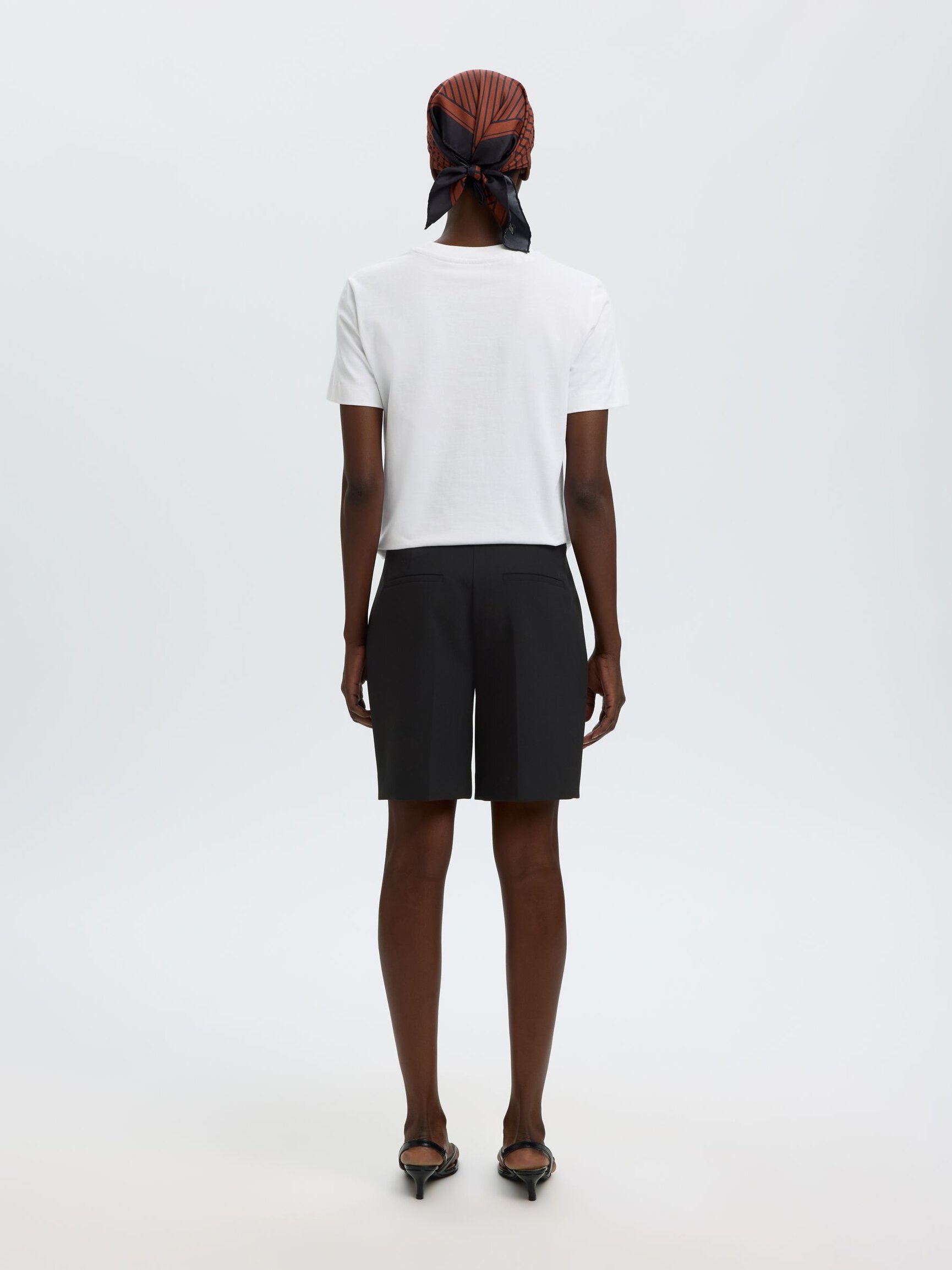 TAILORED HIGH WAISTED SHORTS