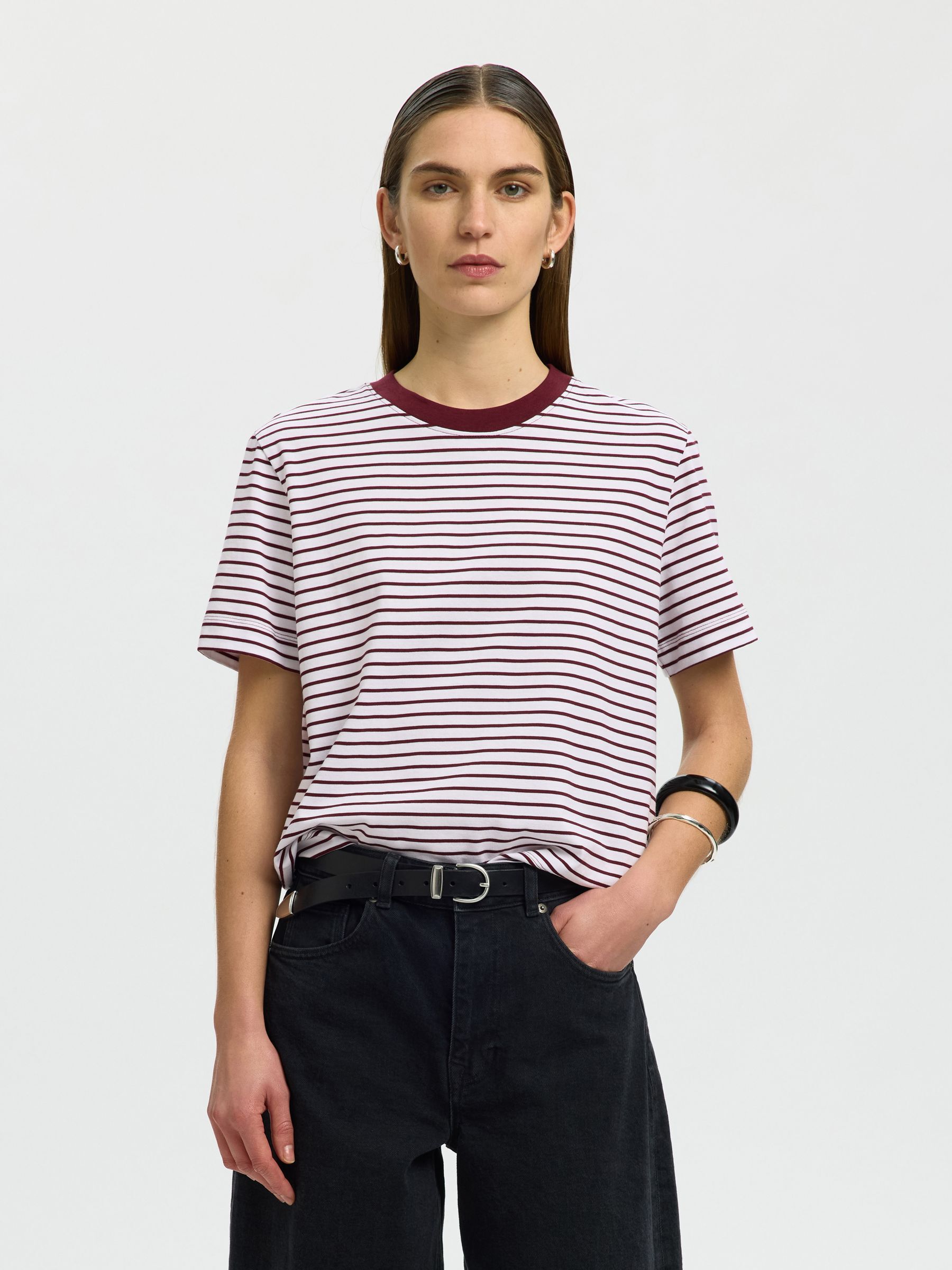 STRIPED BOXY FIT T-SHIRT