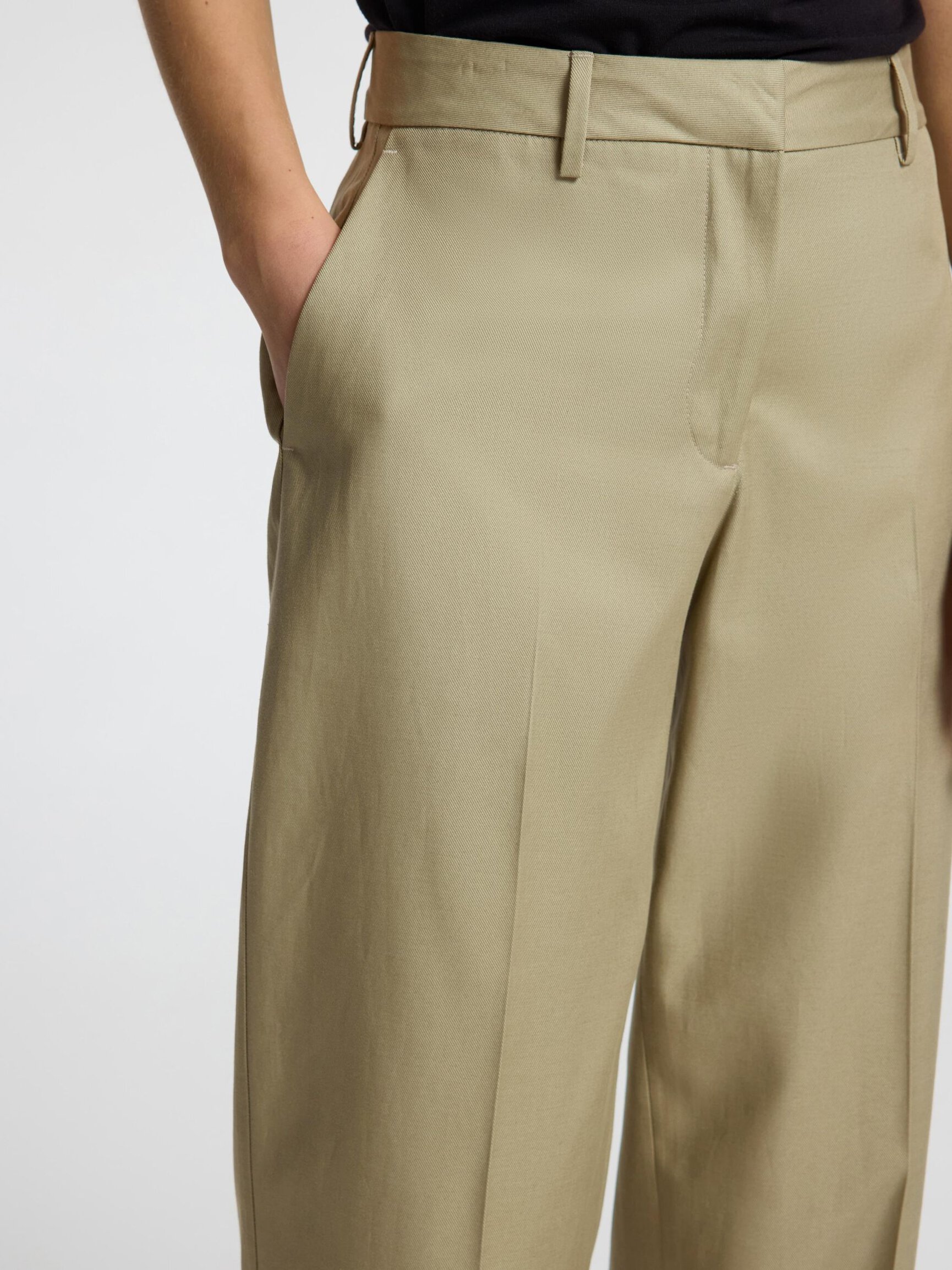 MID WAIST BARREL FIT TROUSERS