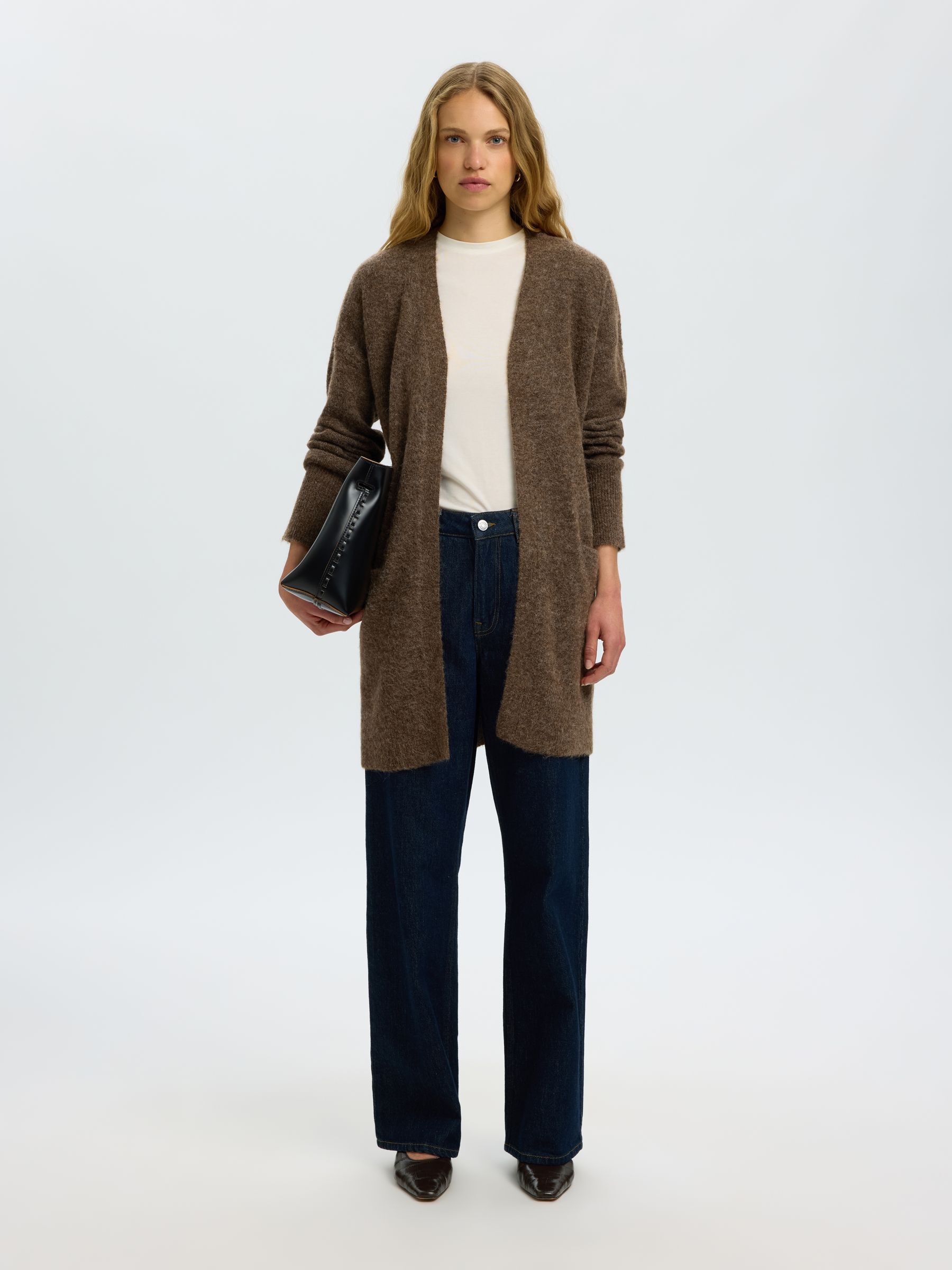 LANGE STRICKJACKE