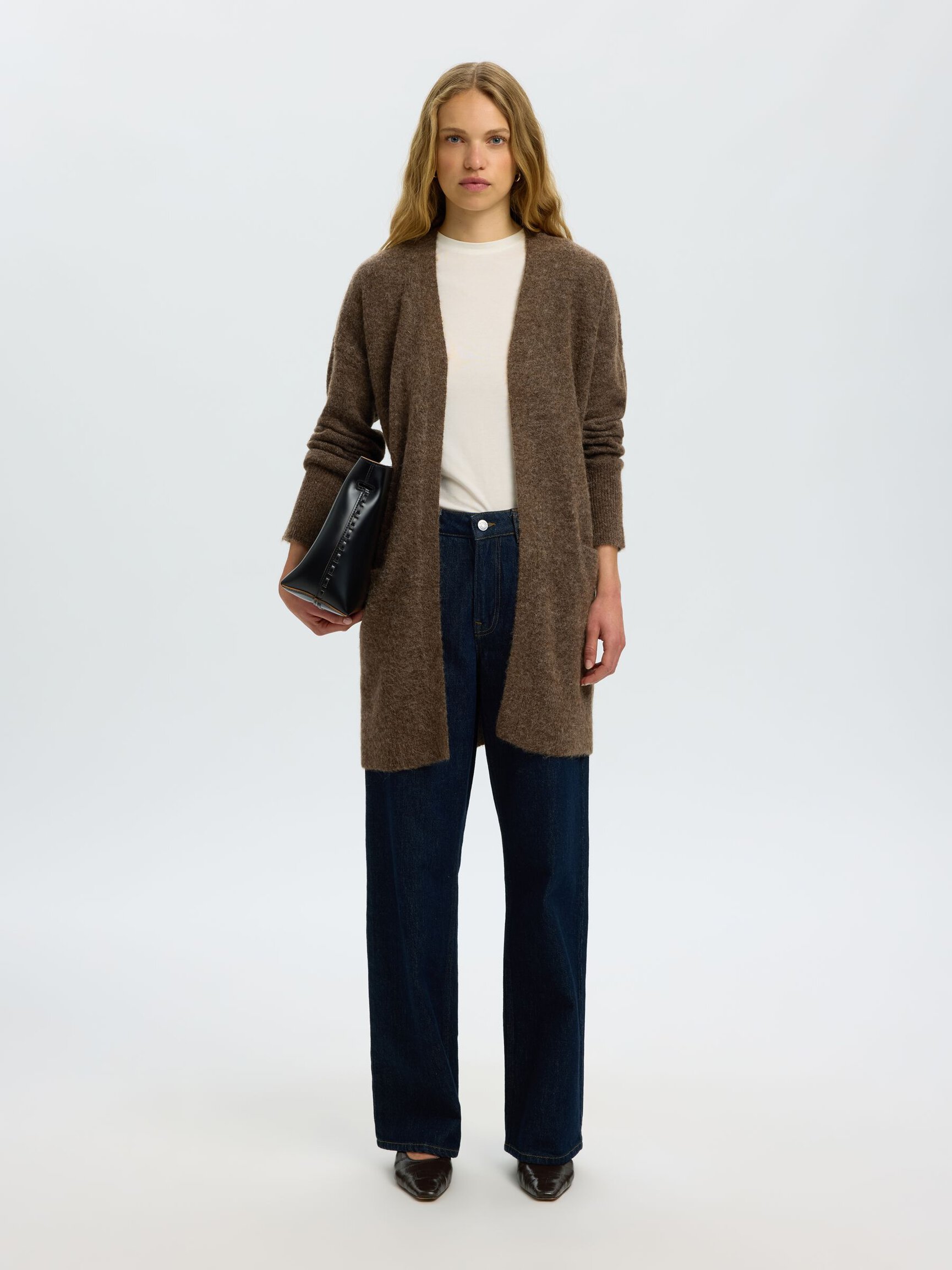 LANGE STRICKJACKE
