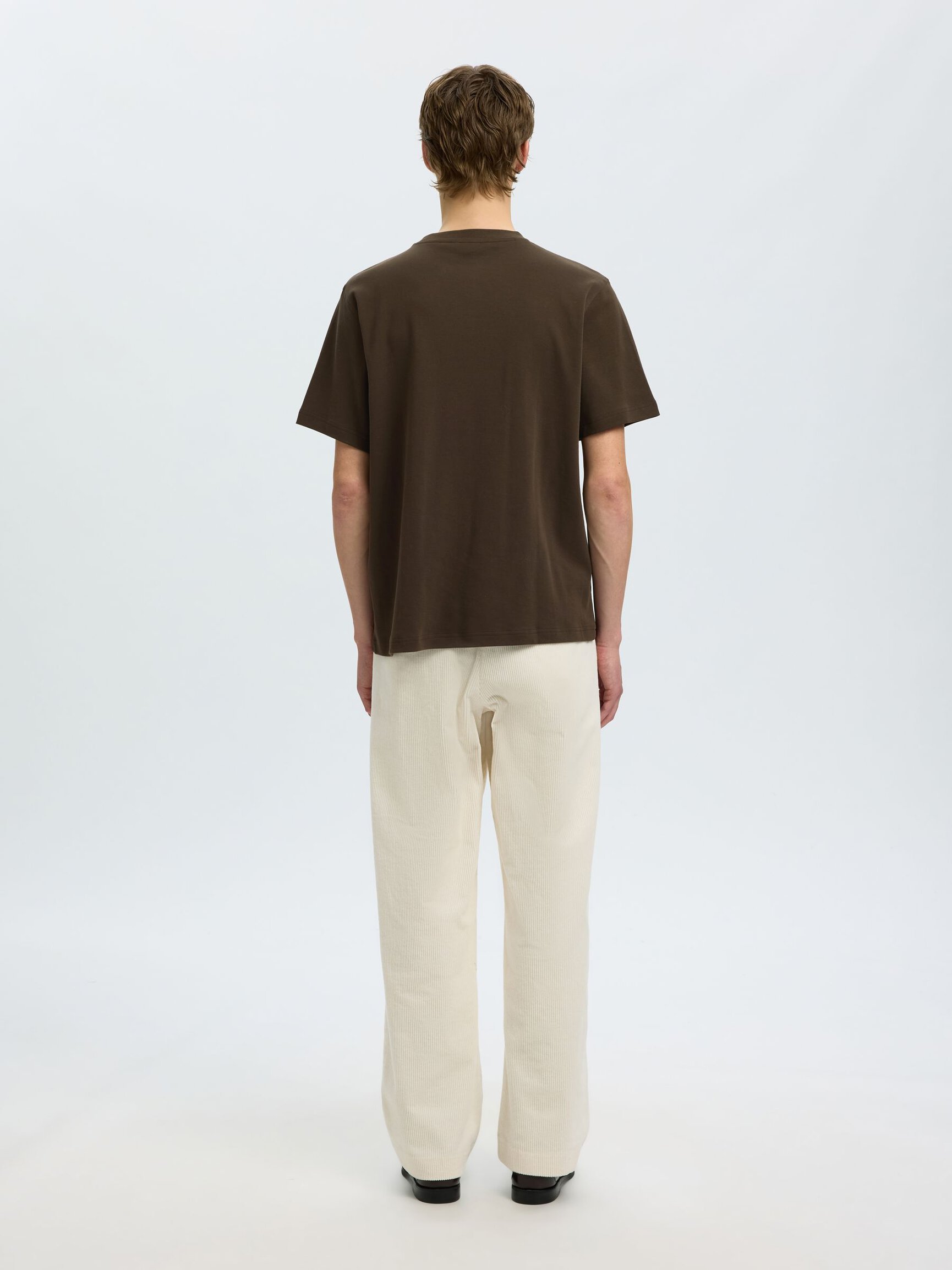 REGULAR FIT T-SHIRT