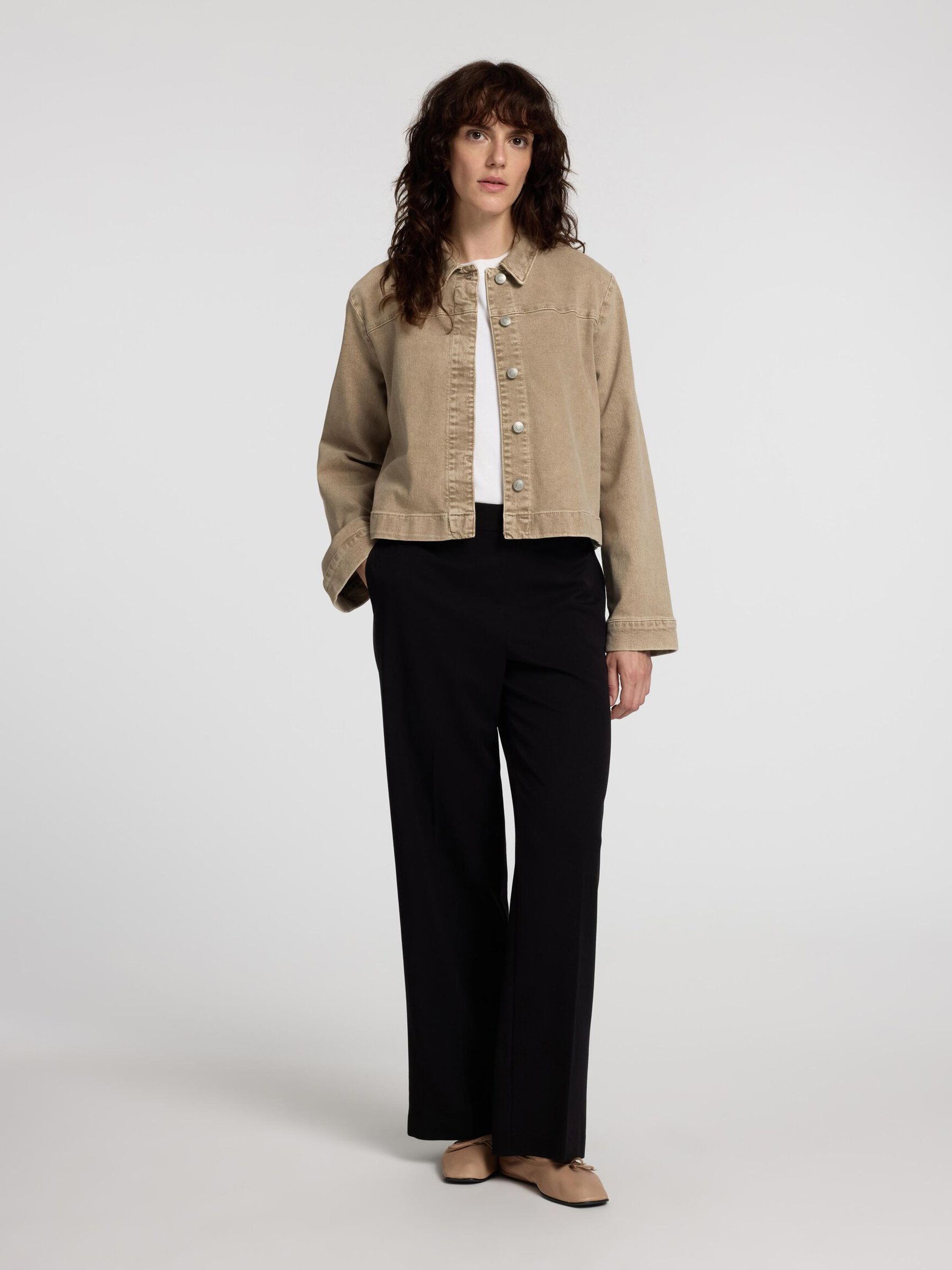 BOXY FIT DENIM JACKET