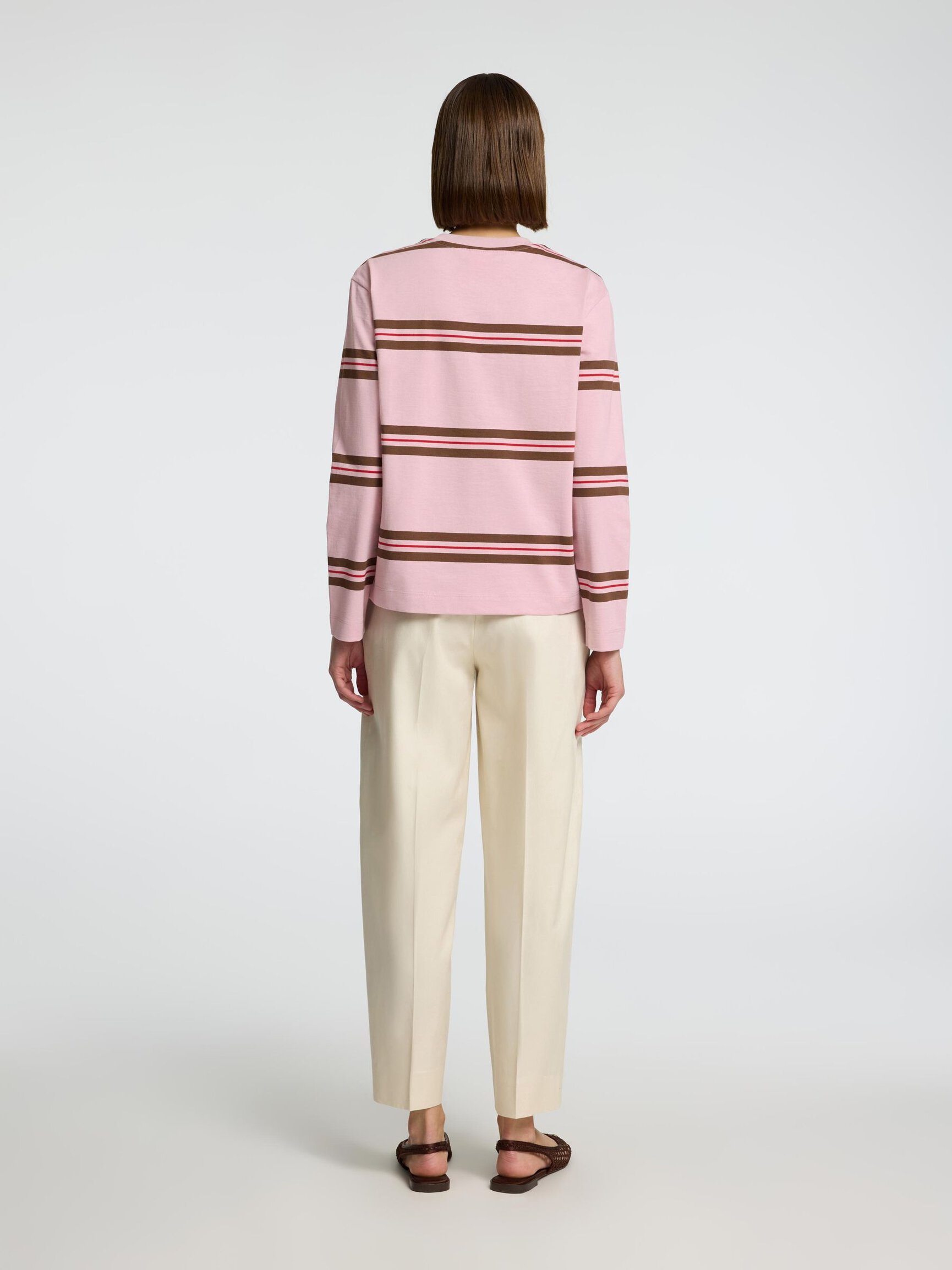 BOXY FIT LONG-SLEEVED T-SHIRT