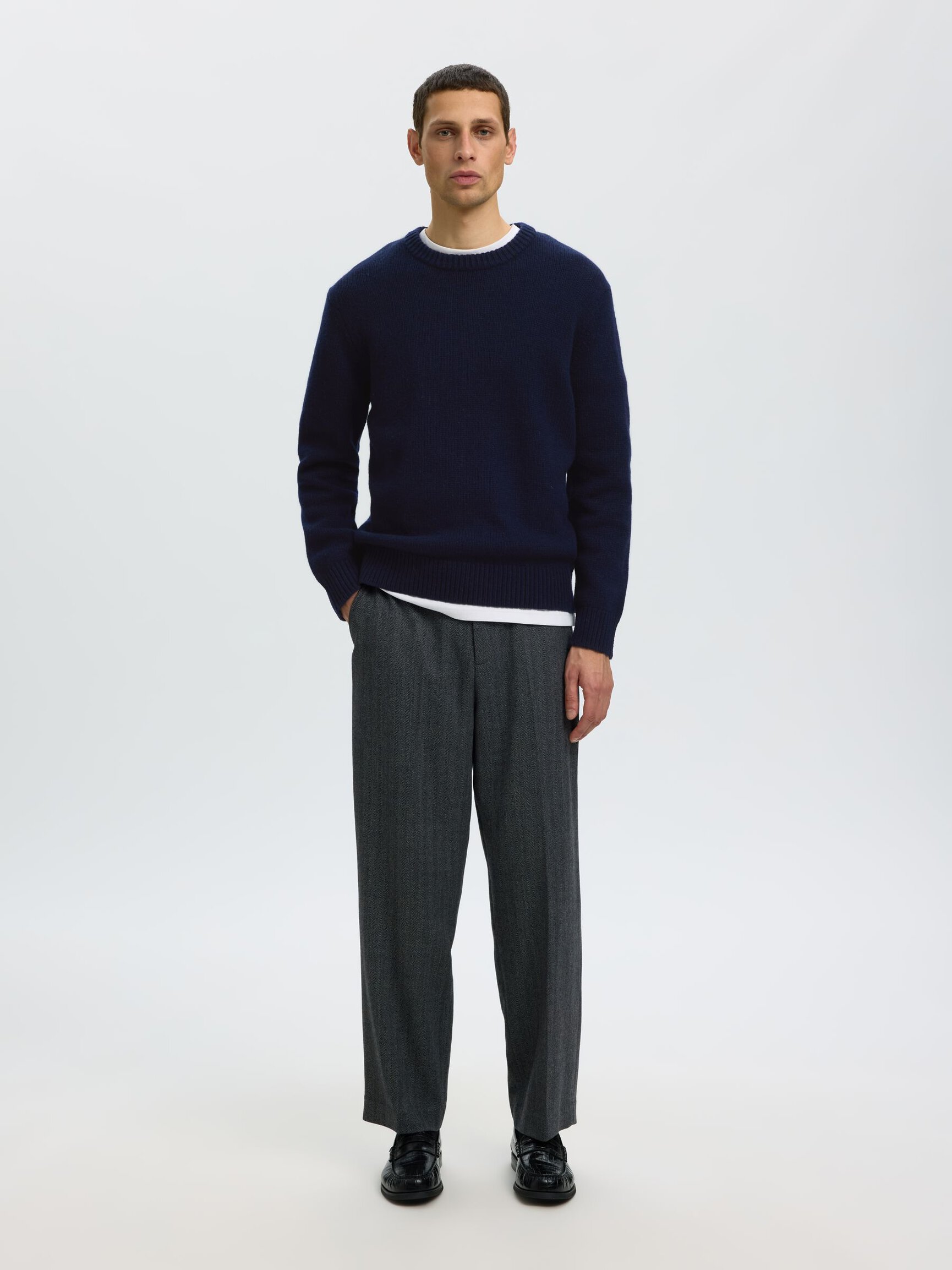 WOOL BLEND RELAXED FIT JUMPER