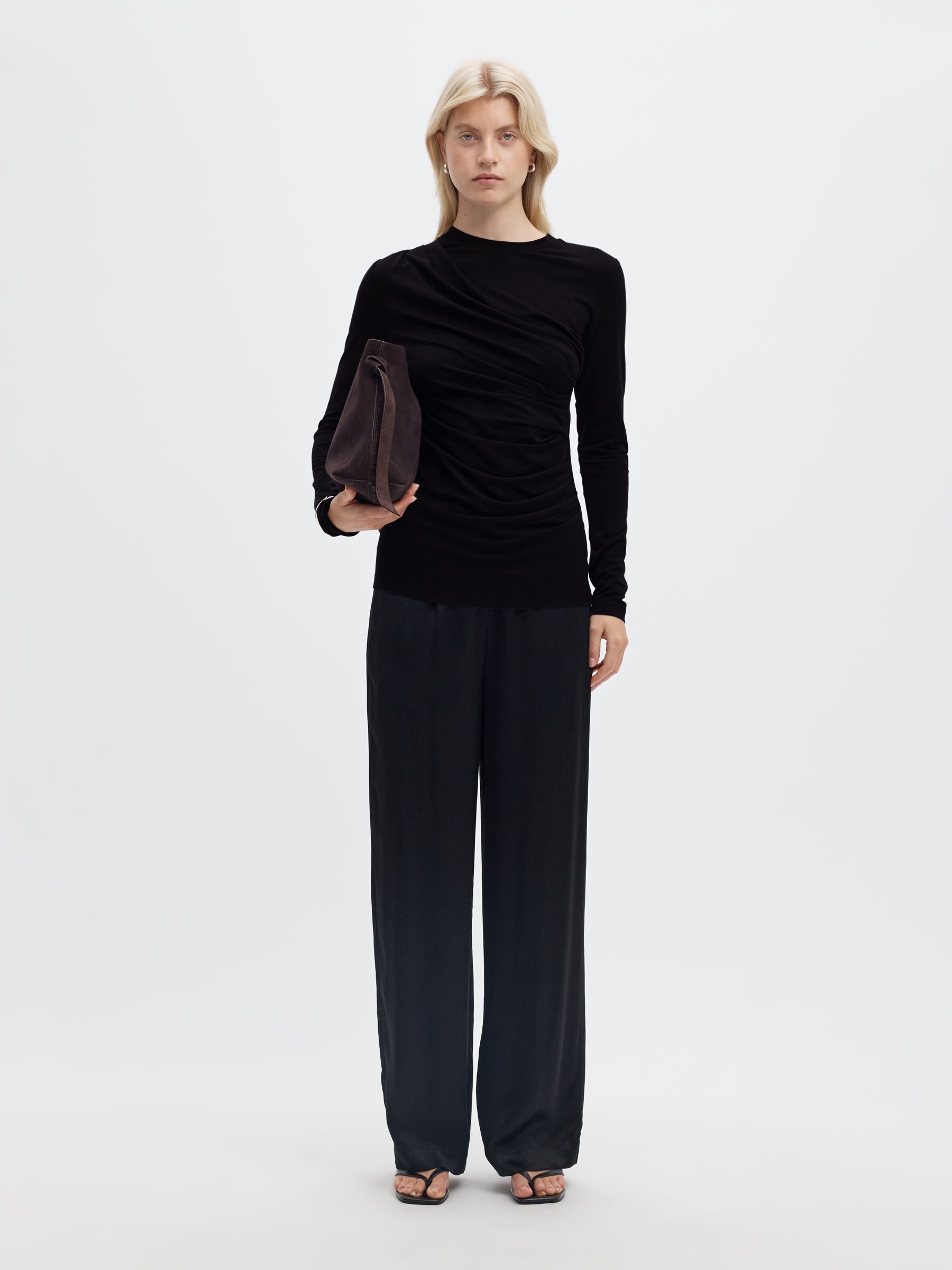 DRAPED LONG SLEEVED TOP