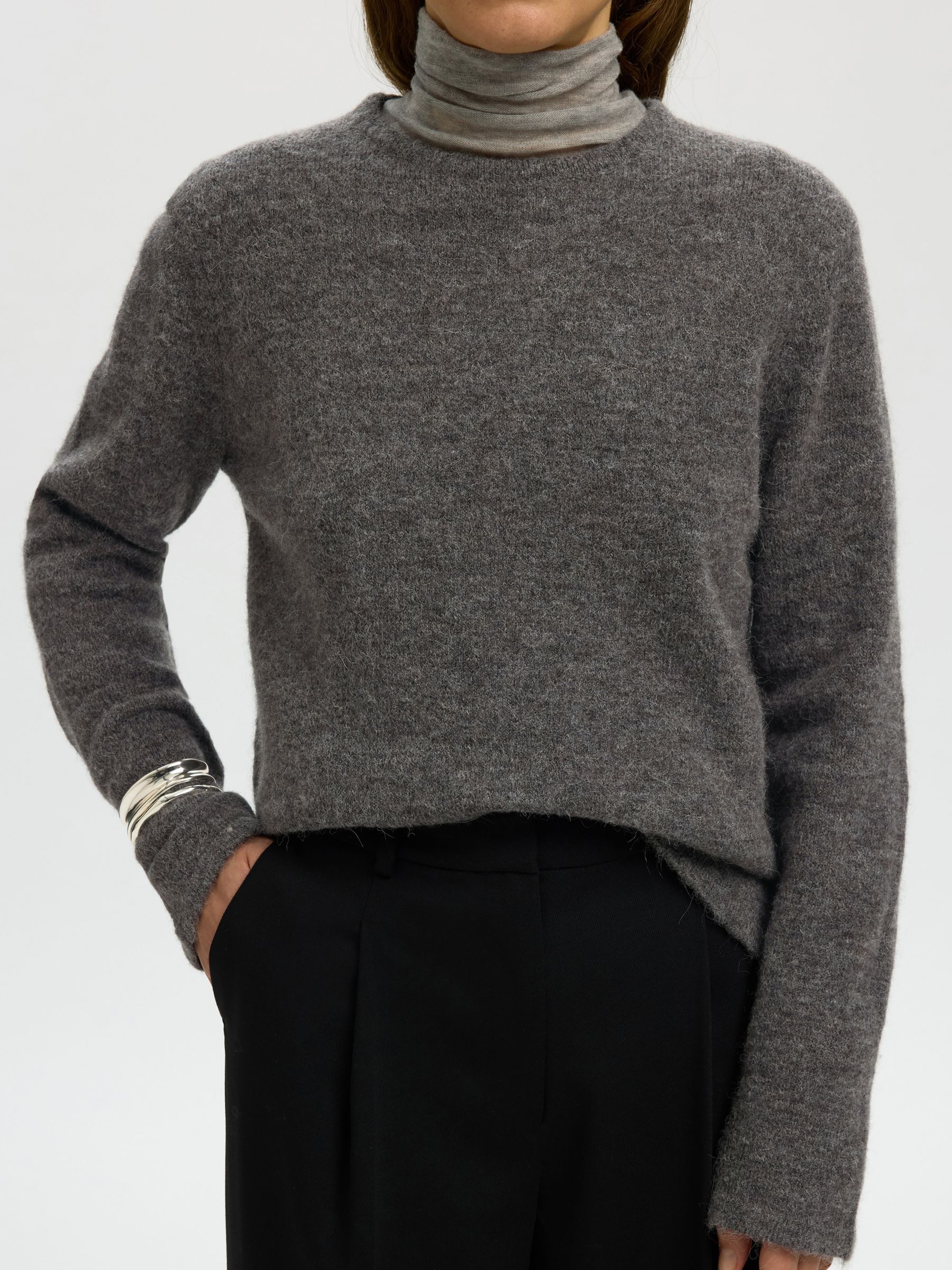 WOOL BLEND KNITTED PULLOVER