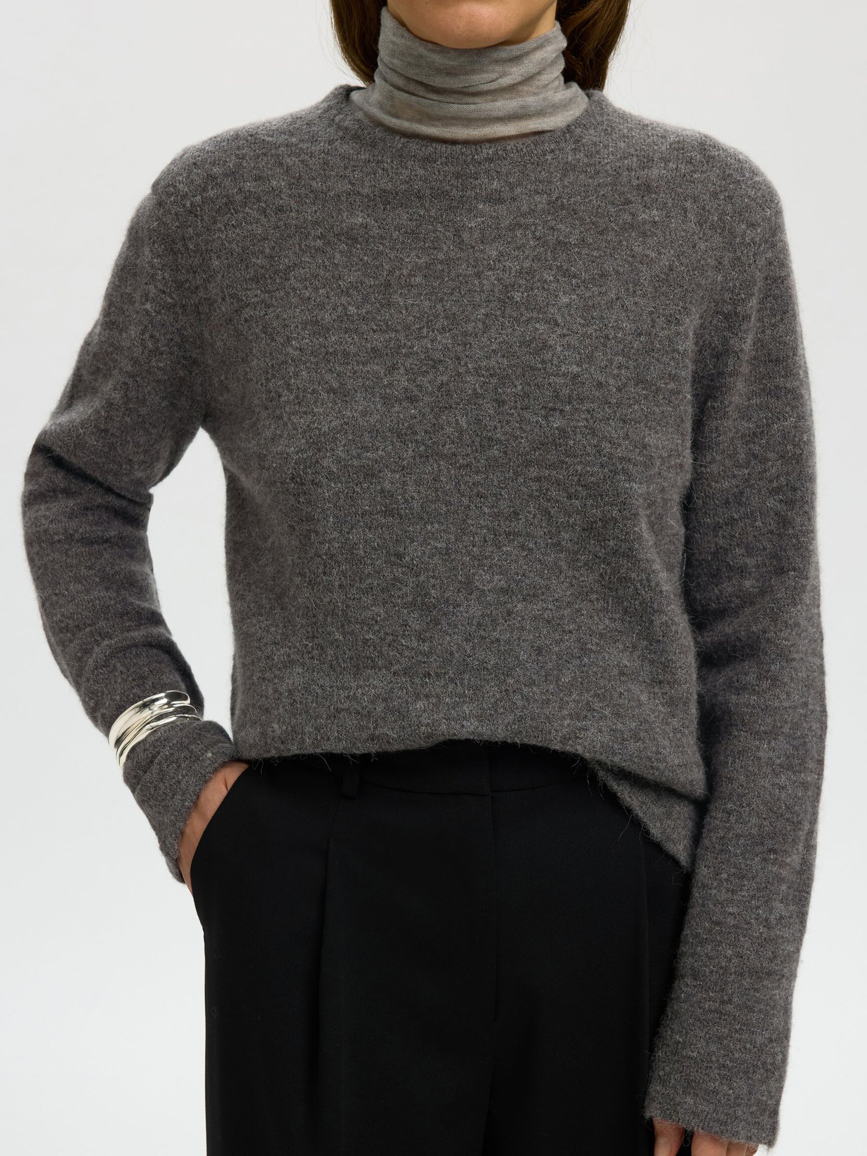 WOOL BLEND KNITTED PULLOVER