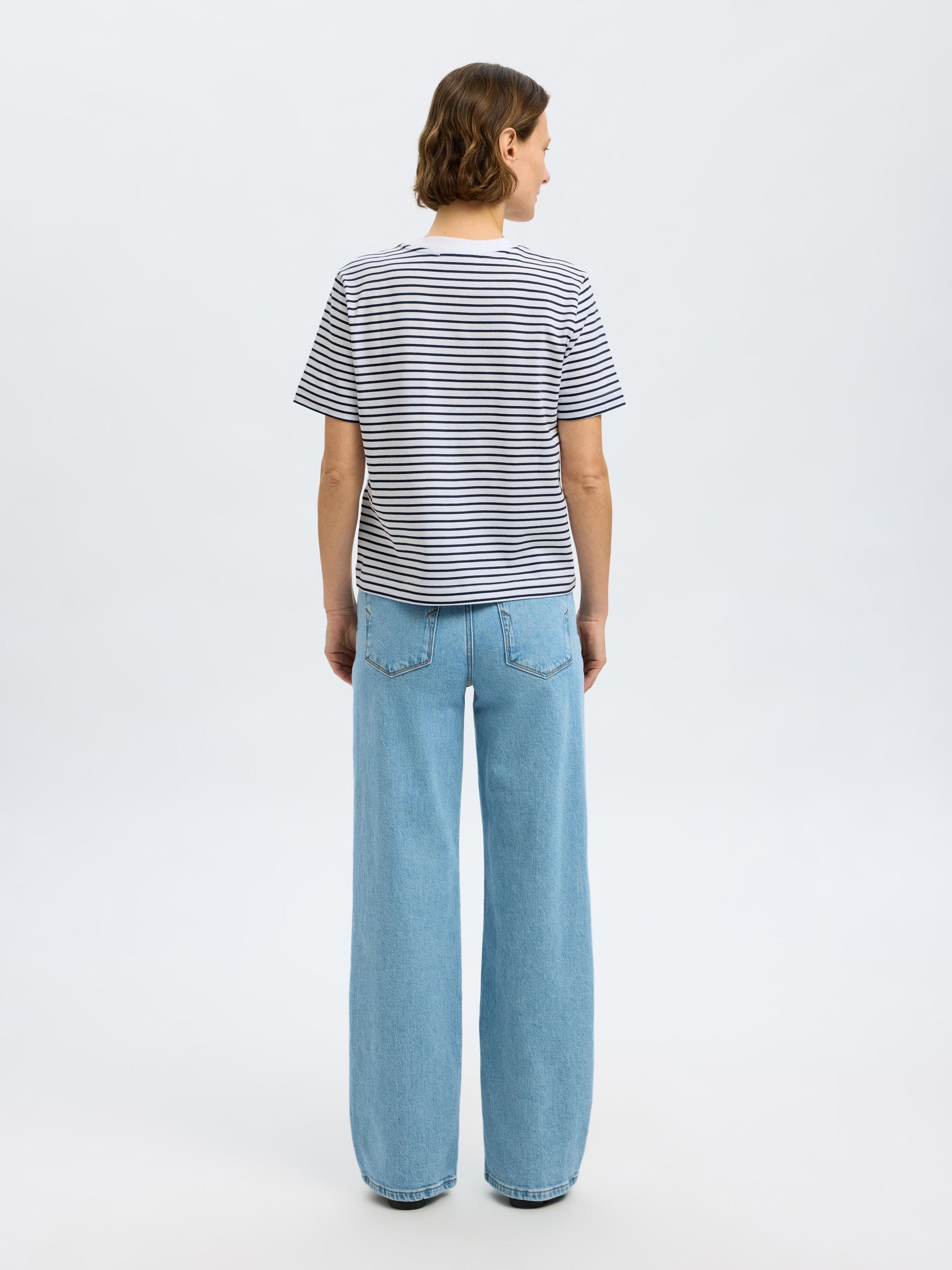 STRIPED BOXY FIT T-SHIRT