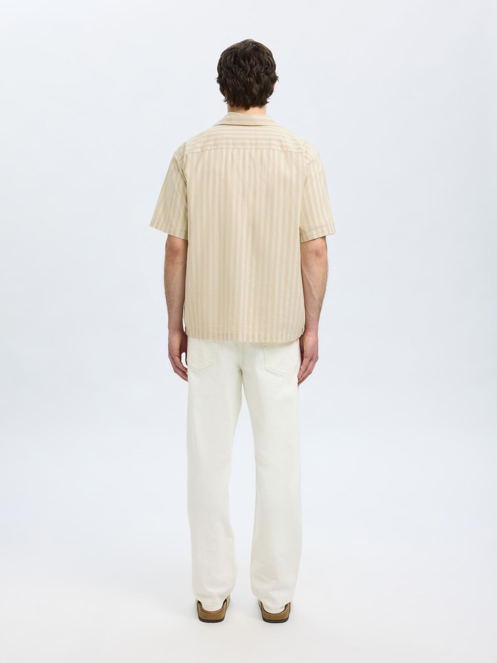 CAMICIA A MANICHE CORTE