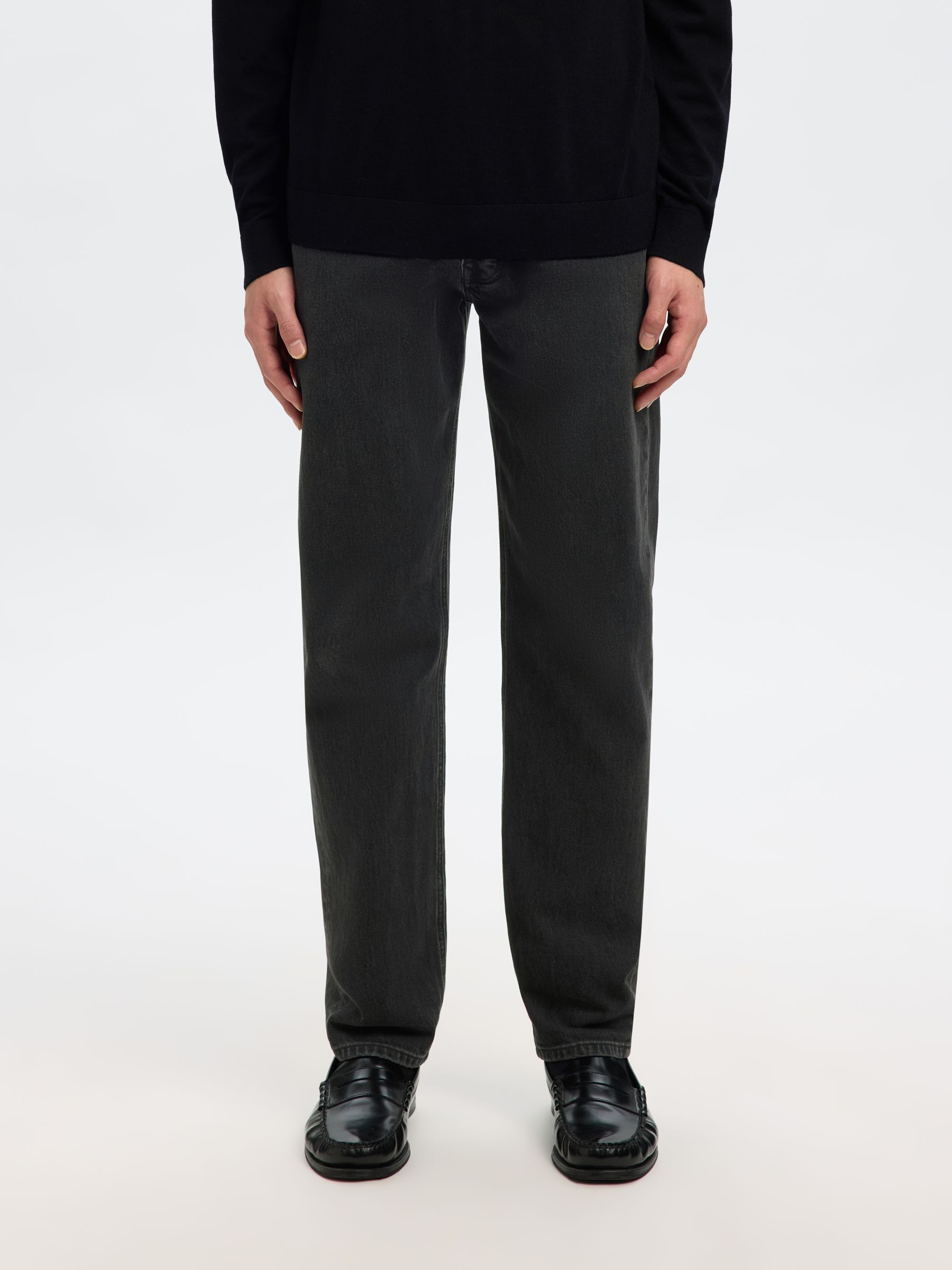 196 STRAIGHT FIT JEANS