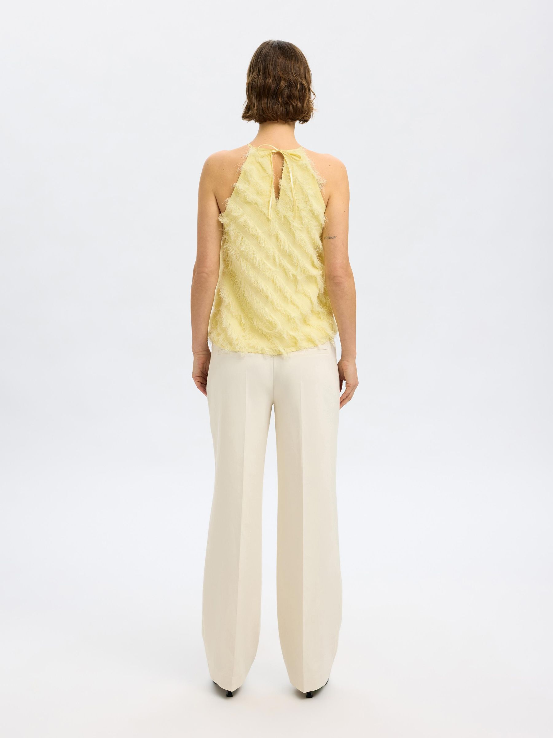 FRINGE DETAIL HALTERNECK TOP