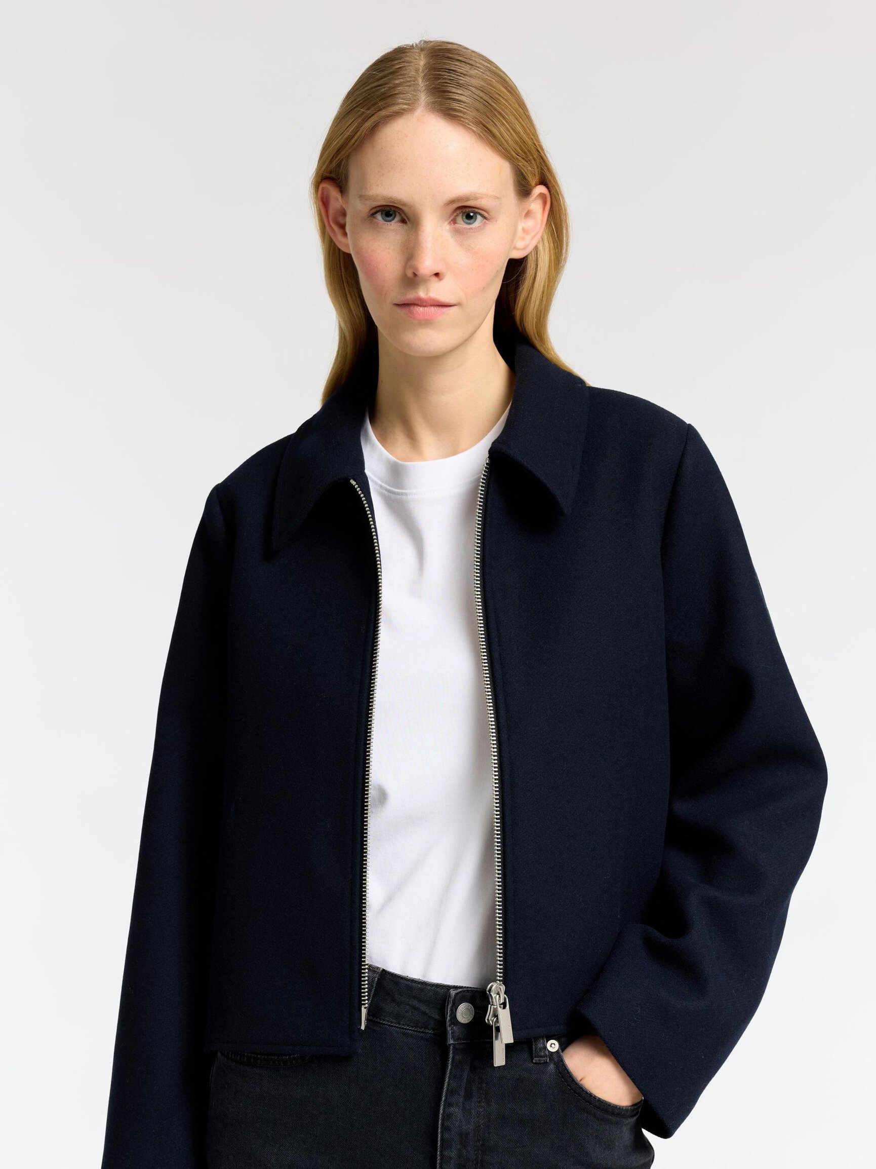 TAILORED WOOL BLEND JACKET