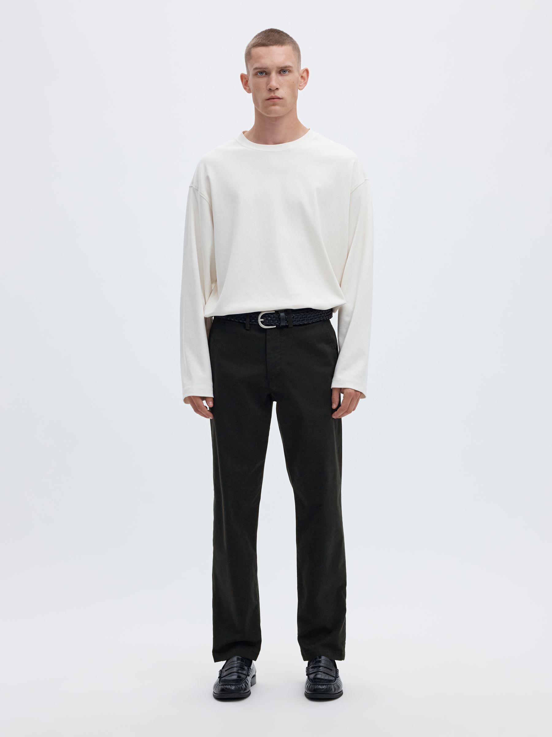 196 STRAIGHT FLEX CHINOS