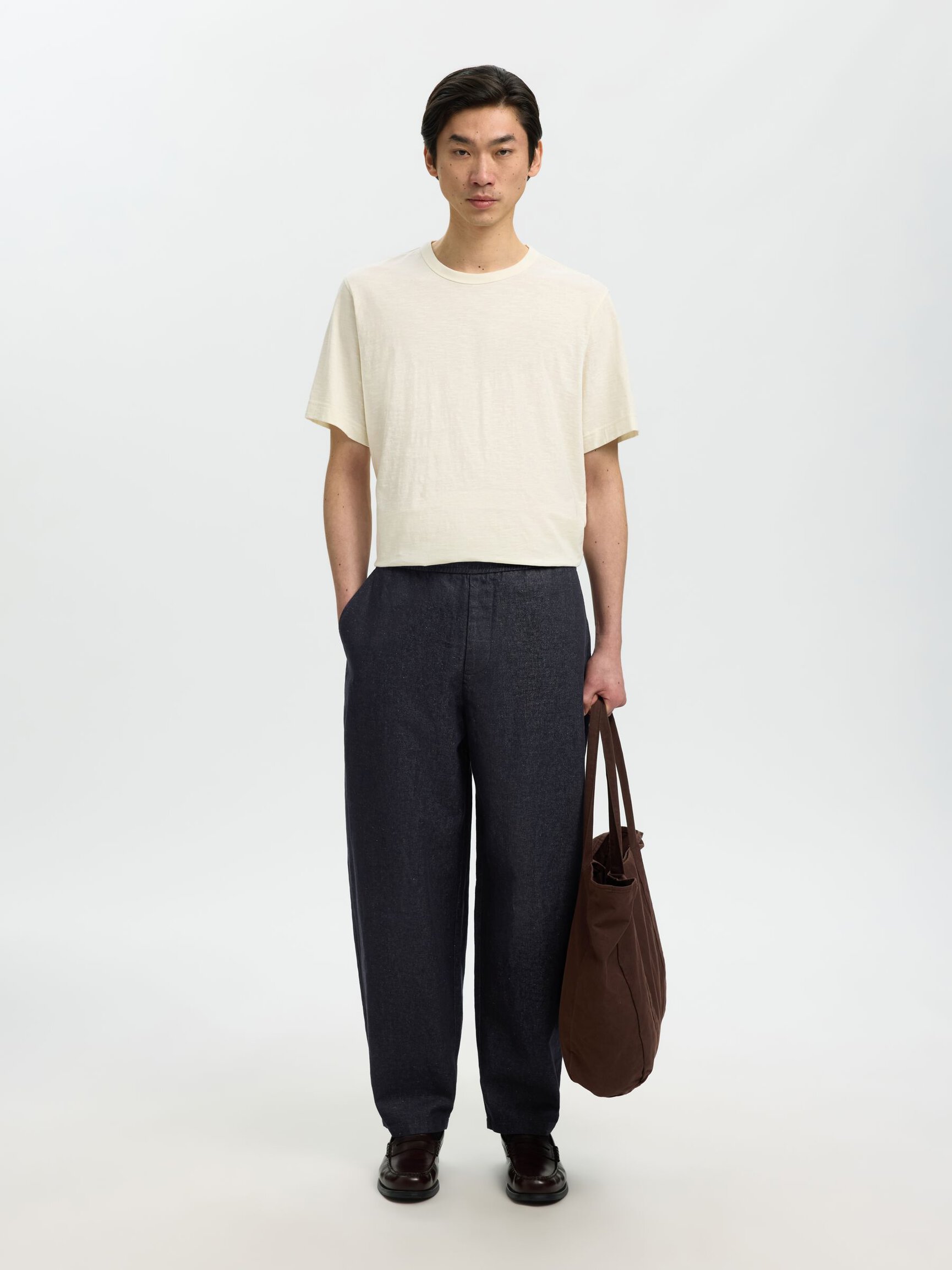COTTON BLEND BARREL FIT TROUSERS