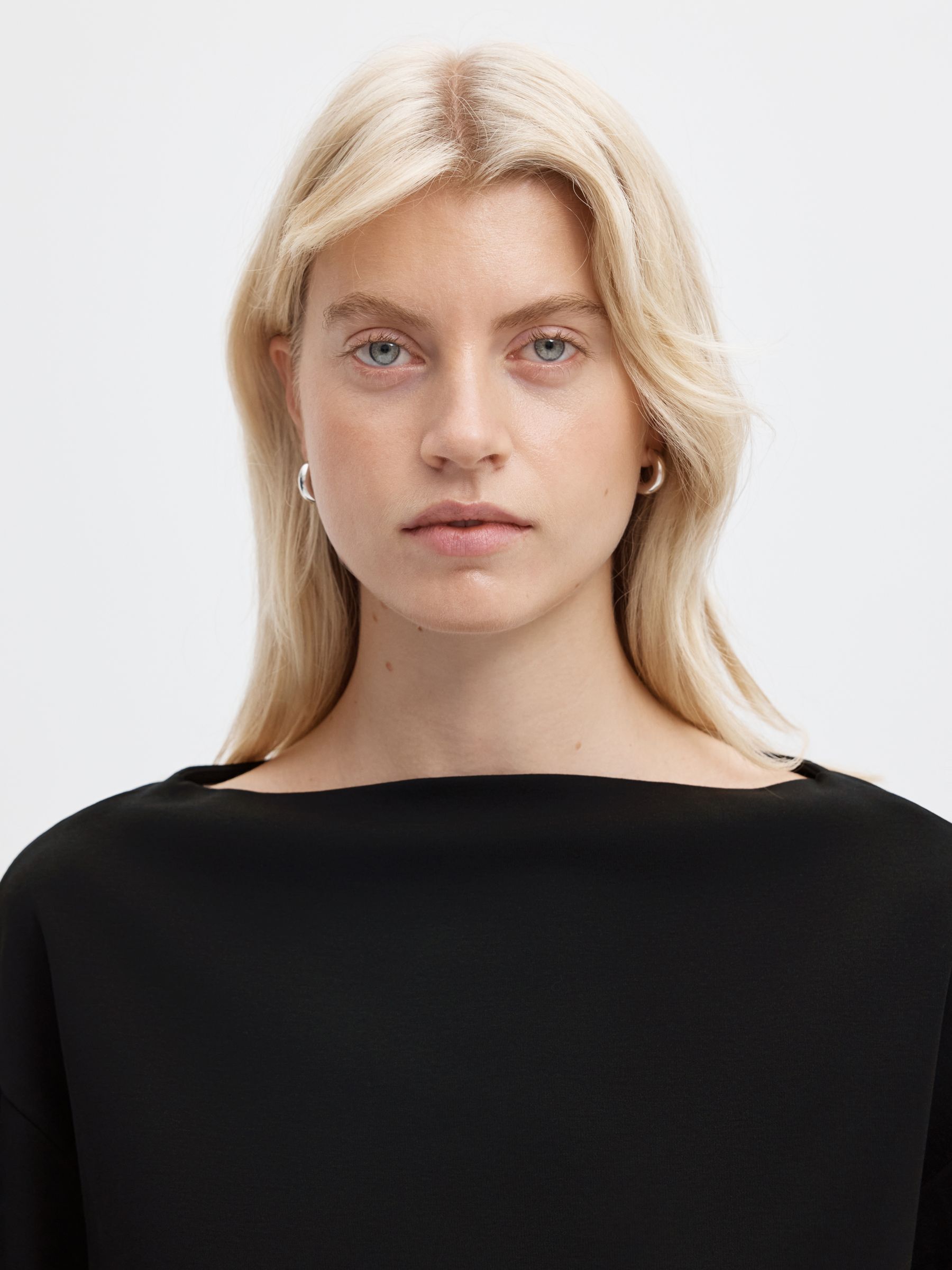 BOAT NECK COTTON LONG-SLEEVED T-SHIRT
