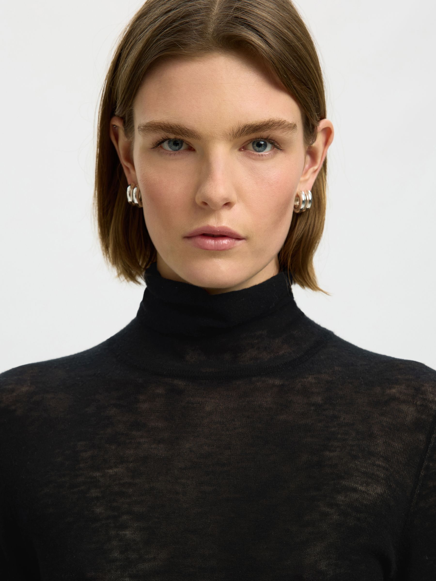 MERINO WOOL TURTLENECK