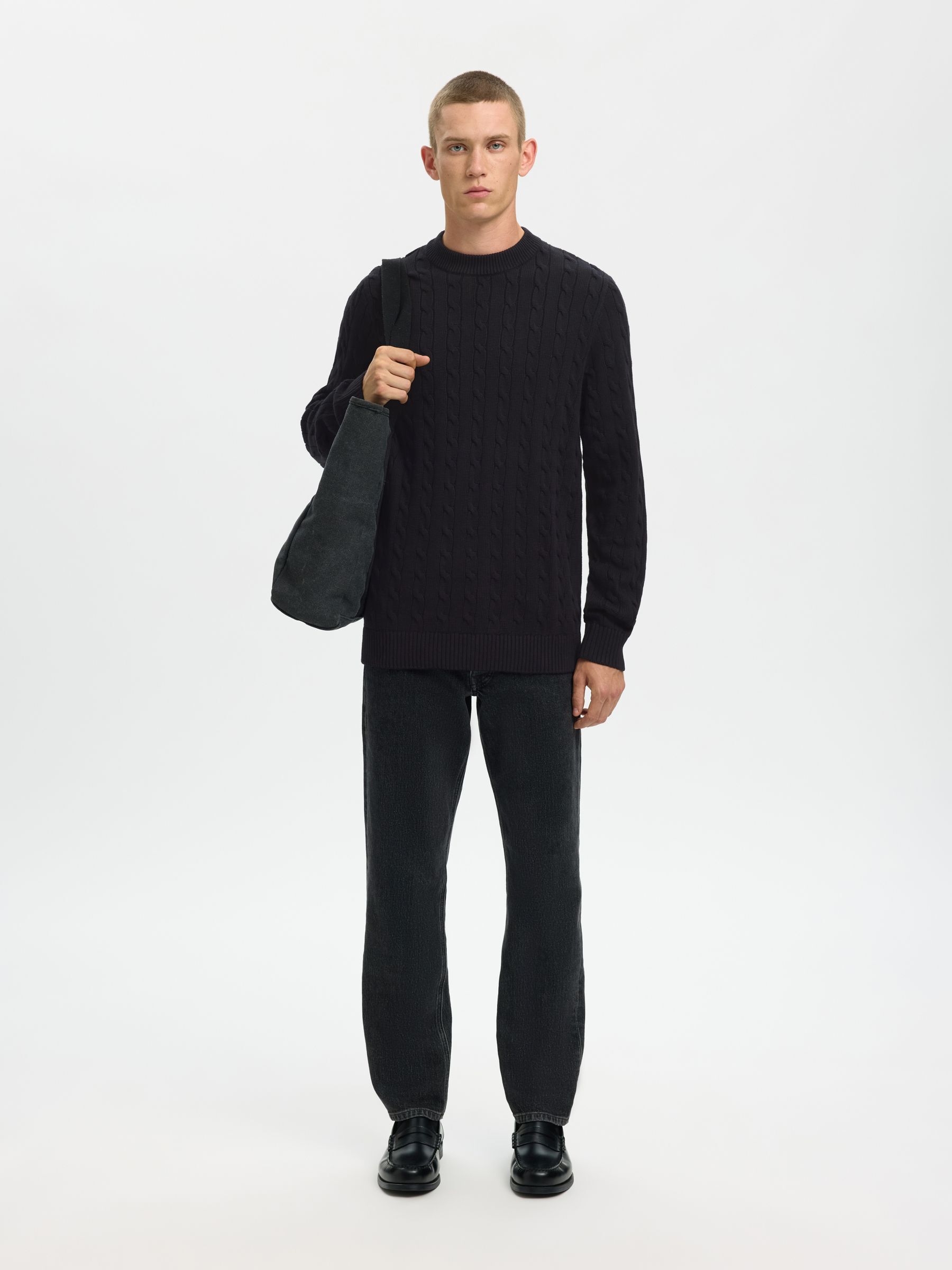 CABLE KNIT KNITTED JUMPER