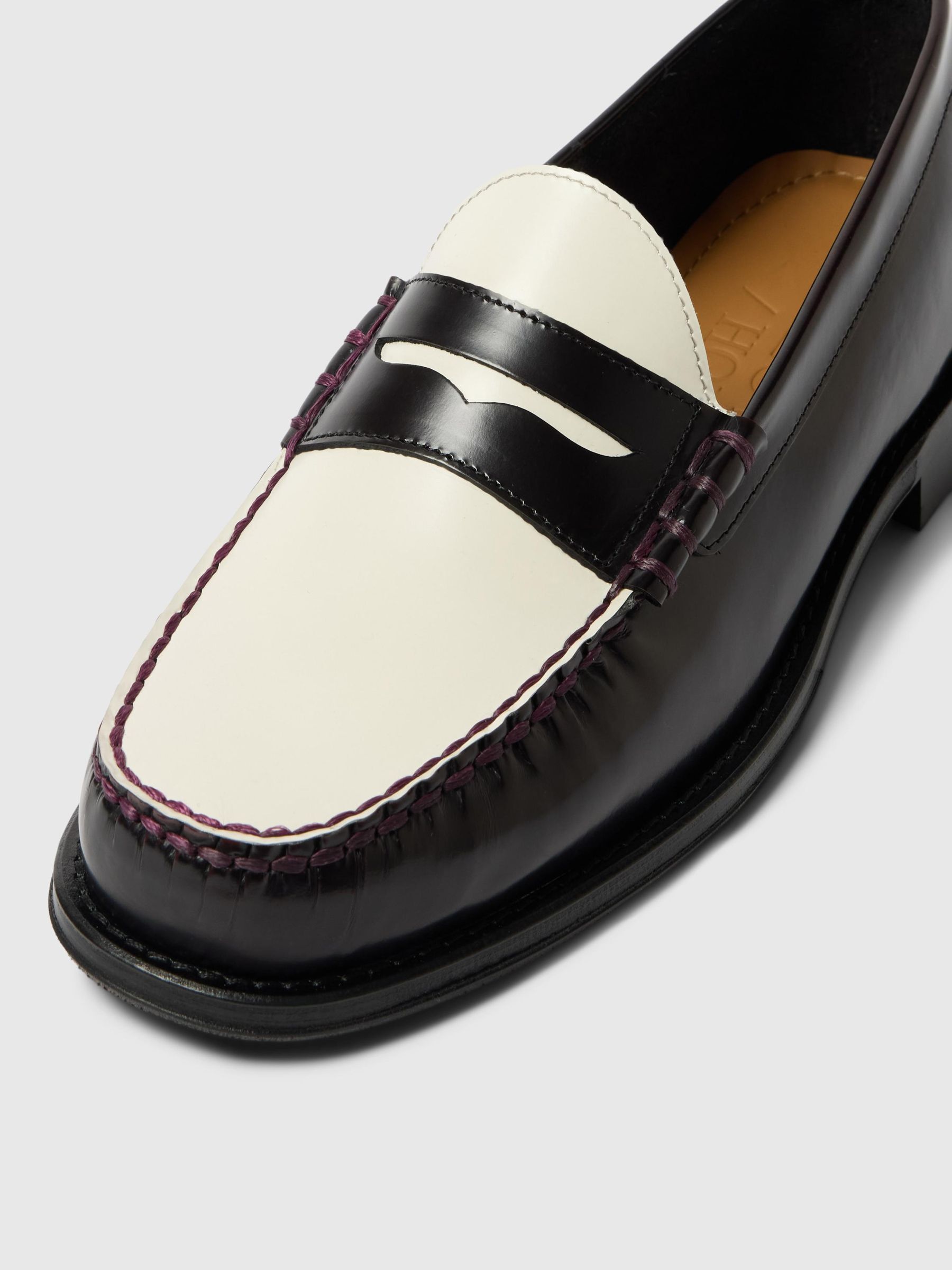 LEATHER LOAFERS