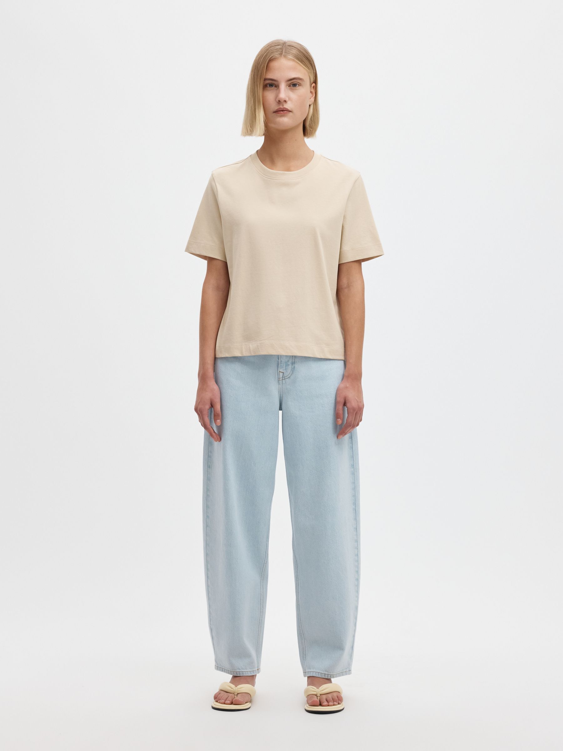 BOXY T-SHIRT