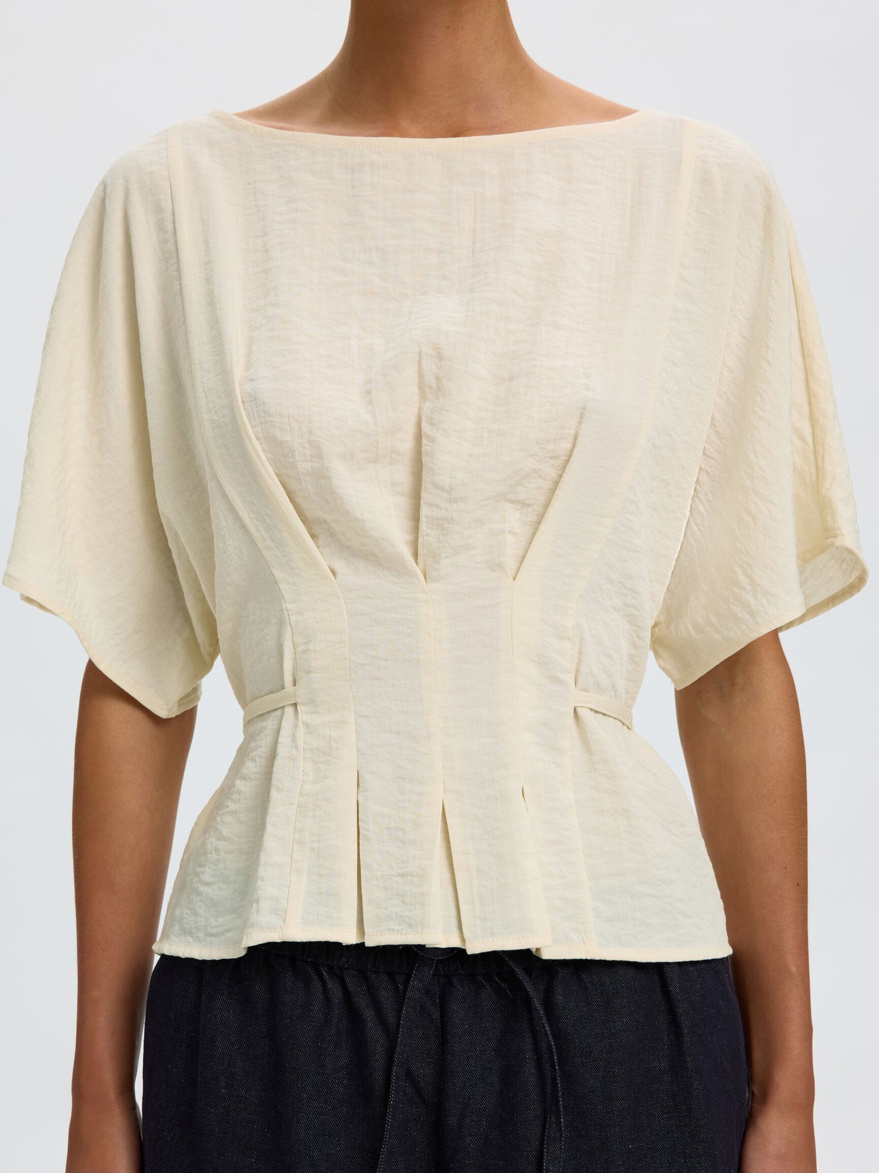 VISCOSE BLEND PLEATED BLOUSE