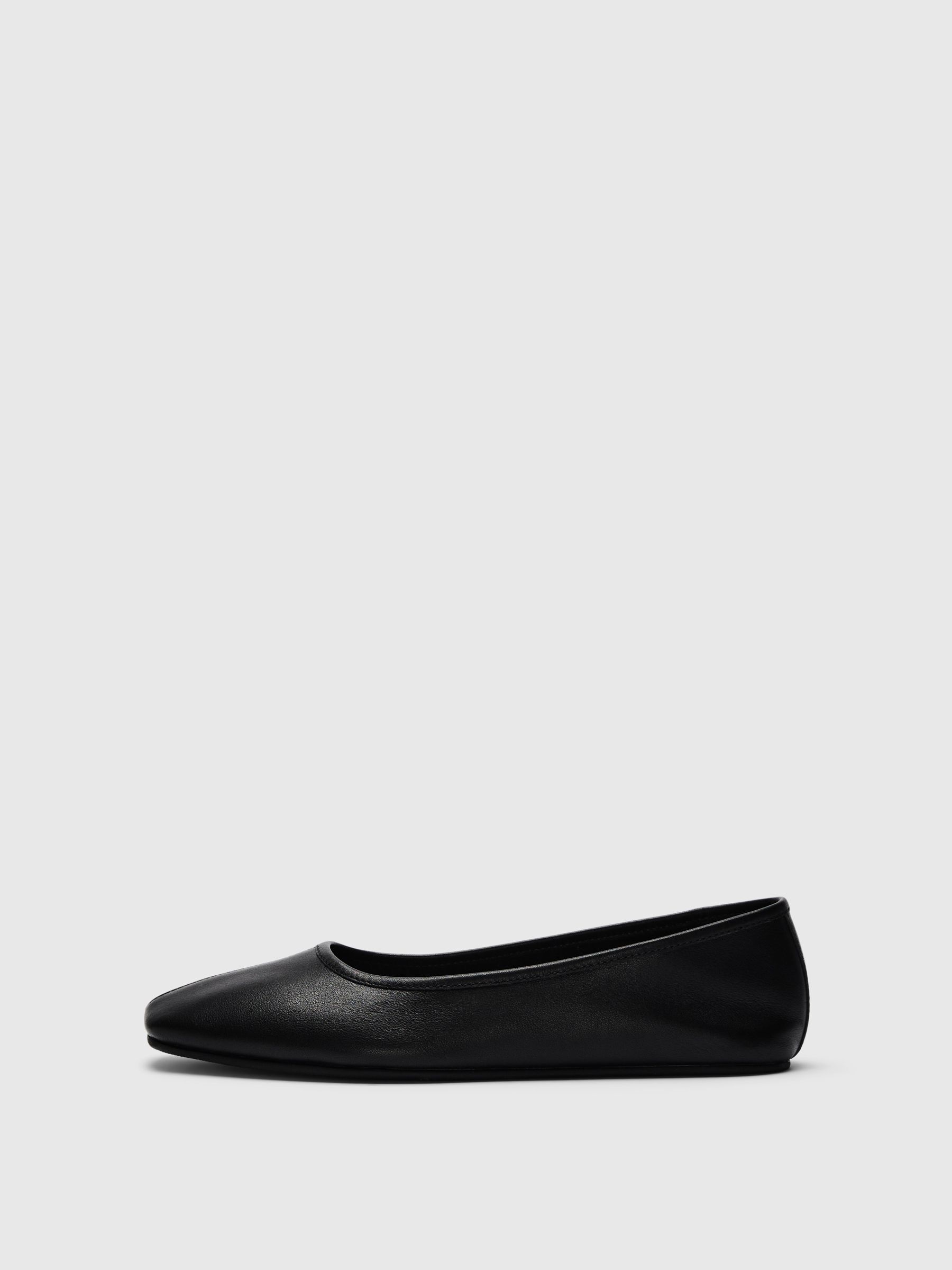 LEATHER BALLET FLATS