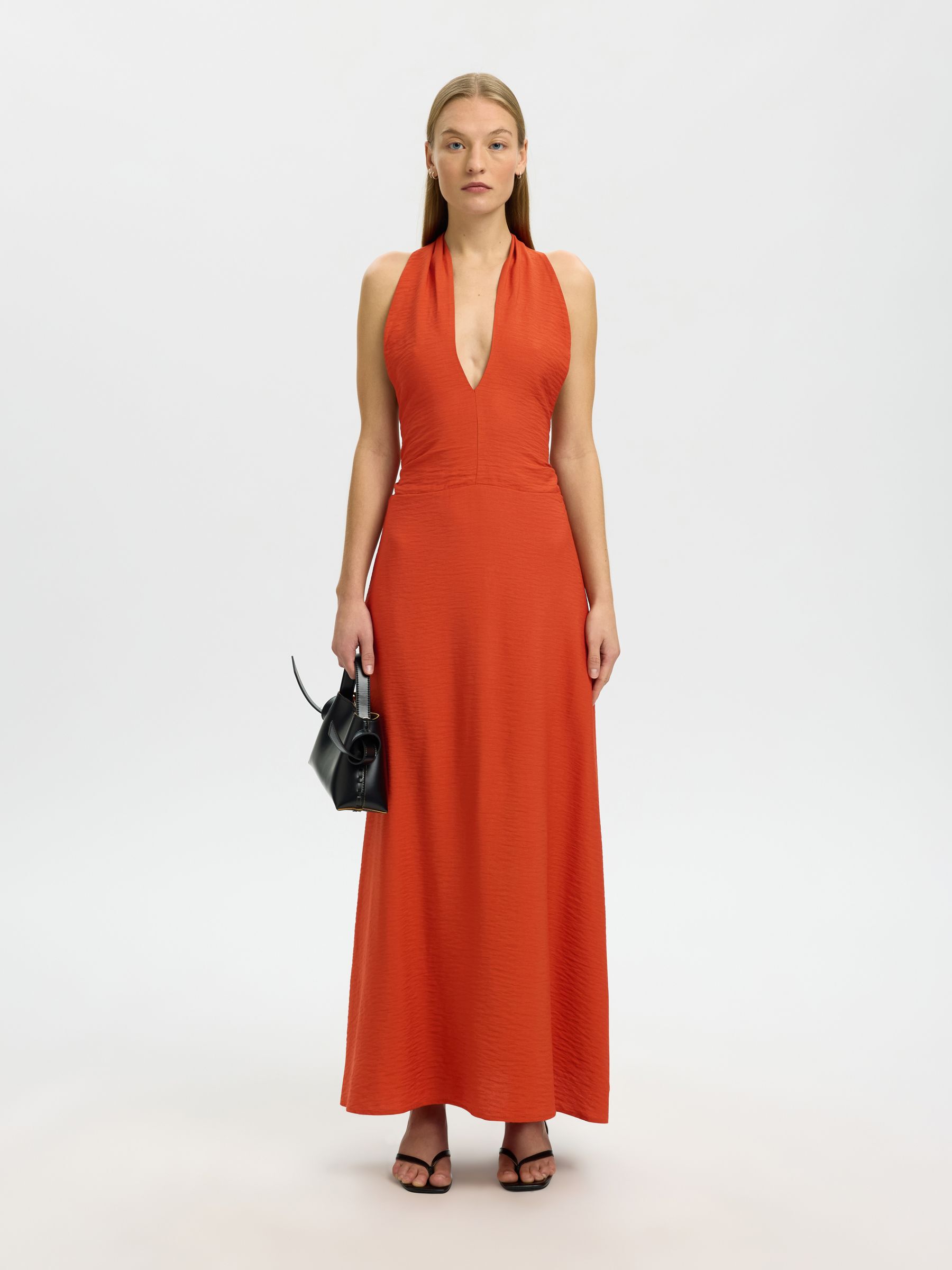 HALTERNECK MAXI DRESS