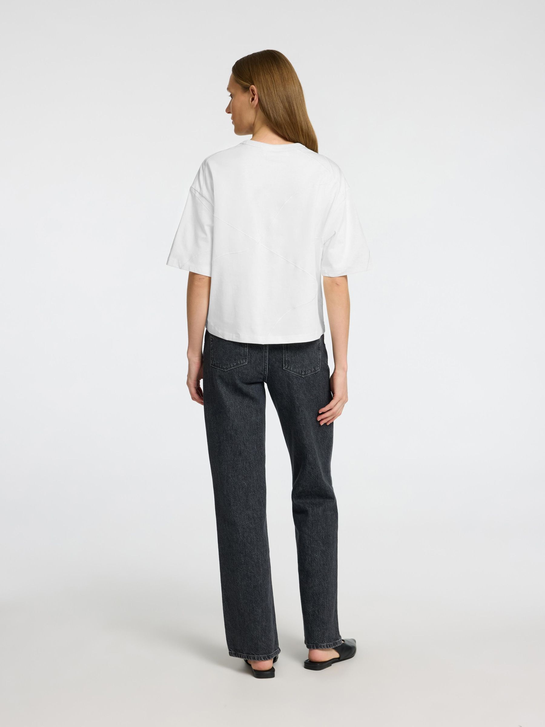 EMBROIDERED CROPPED T-SHIRT